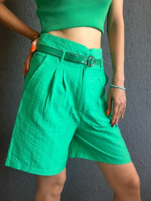 Yeşil Kemerli Kadın Şort S Beden