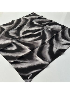 Armine 2026 Sonbahar-Kış Sezonu Saf Sura Ipek Eşarp PKU1602