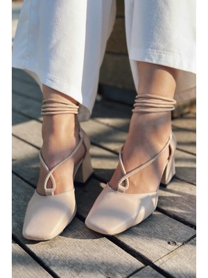 Penop Mat Deri Bilekten Bağlamalı Topuklu Ayakkabı Nude