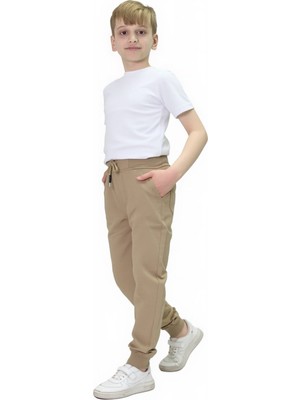Erkek Çocuk Bej Okul Pantolonu %100 Pamuk Lastikli Bel ve Paça Rahat Kesim
