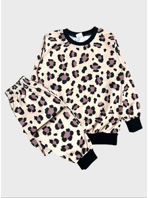 Kız Çocuk Pamuklu Lila Kelebek Desenli Uzun Kollu Mevsimlik Pijama Takımı