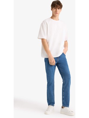 DeFacto Sergio Regular Fit Normal Kalıp Normal Bel Boru Paça Jean Pantolon F4683AX25AU