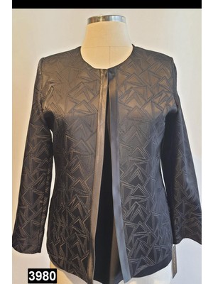 Ladies First Büyük Beden 3980 Siyah Ceket+Bluz Takım Kadın Şık Stil ile Özel Olaylar için Uygun