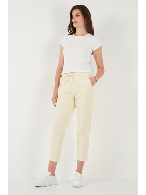 Lela Pamuklu Normal Bel Regular Fit Düz Paça Pantolon Bayan Pantolon 668YP42282S4