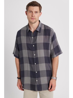 Erkek Relax Fit Rahat Kesim Spor Yaka Kısa Kollu Viskon Kareli Gömlek