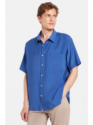 Erkek Relax Fit Rahat Kullanım Modal Kumaş Tek Cepli Kısa Kollu Saks Mavi Gömlek