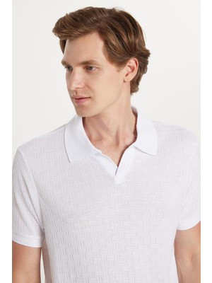Erkek Slim Fit Dar Kesim Viskon Kumaş Desenli Düz Pike Düğmesiz Beyaz Polo Yaka Tişört
