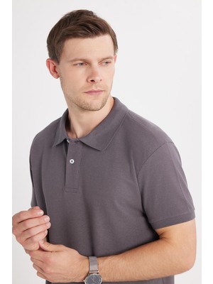 Erkek Regular Fit Klasik Kesim Pamuklu Yumuşak Dokulu Serin Tutan Kumaş Düz Gri Polo Yaka Tişört