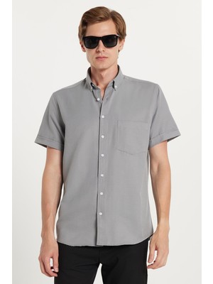 Erkek Klasik Regular Fit Rahat Kesim Düğmeli Spor Yaka Oxford Pamuklu Kısa Kol Gri Gömlek
