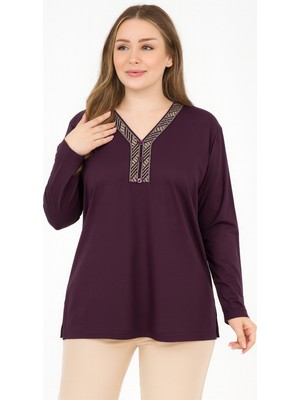 Kadın Orta Yaş ve Üzeri V Yaka Desenli Yırtmaçlı Mürdüm Anne Penye Bluz