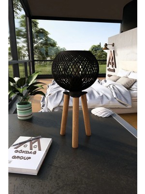 Ahşap Üç Ayaklı Tripod Abajur Siyah Top Başlıklı Aydınlatma