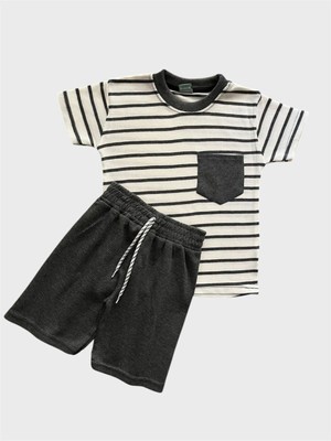 Erkek Çocuk %100 Pamuklu Gri Beyaz Çizgili Cepli Waffle Kumaş Kısa Kollu Şortlu Yazlık Takım