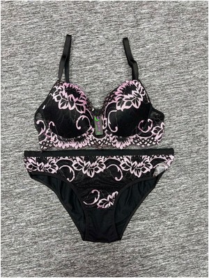 Iç Giyim Ebru Ebruli Desteksiz Sütyen ve Külot Takım (Sütyen Yıkama Topu Hediyeli)