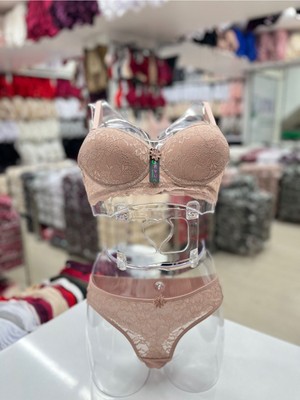 Iç Giyim Ebru Destekli Dantelli Sütyen ve Külot Takım (Sütyen Yıkama Topu Hediyeli)