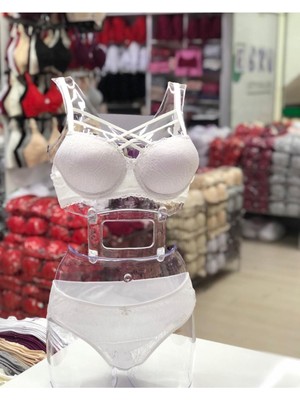 Iç Giyim Ebru Destekli Silikonlu Dantel Çapraz Sütyen ve Külot Takım (Sütyen Yıkama Topu Hediyeli)