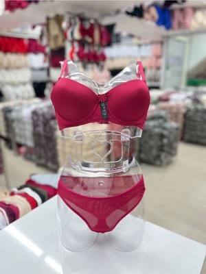 Iç Giyim Ebru Desteksiz Silikonlu Fitilli Sütyen ve Külot Takım (Sütyen Yıkama Topu Hediyeli)