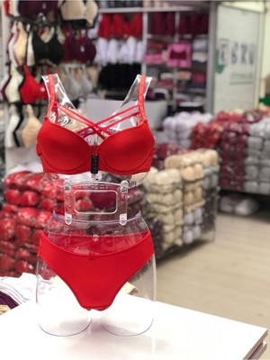 Iç Giyim Ebru Desteksiz Silikonlu Tulumlu Çapraz Sütyen ve Külot Takım (Sütyen Yıkama Topu Hediyeli)