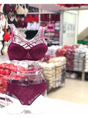 Iç Giyim Ebru Desteksiz Silikonlu Dantel Çapraz Sütyen ve Külot Takım (Sütyen Yıkama Topu Hediyeli)