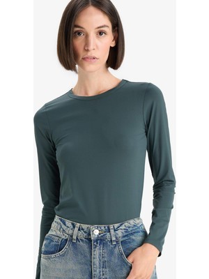 DeFacto Slim Fit Dar Kesim Bisiklet Yaka Basic Düz Uzun Kollu Tişört D3756AX25AU