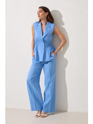 Mavi %100 Keten Bel Ve Yaka Detaylı Yelek Rahat Kesim Pantolonlu Takım