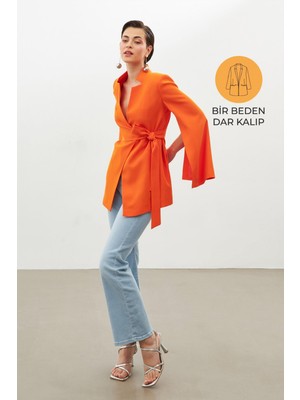 Setre Oranj Dar Kalıp Kol Detaylı Belde Bağlama Detaylı Ceket