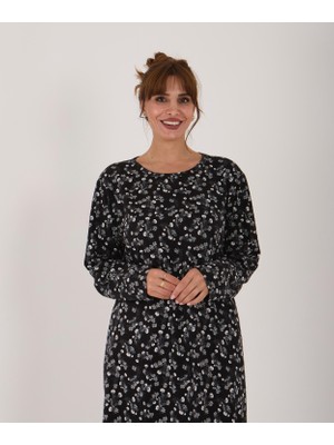 Uzun Kollu Pamuklu Süprem Kumaş Midi Boy Elbise