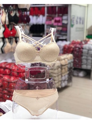 Iç Giyim Ebru Destekli Silikonlu Dantel Çapraz Sütyen ve Külot Takım (Sütyen Yıkama Topu Hediyeli)