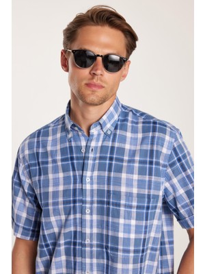 Tudors Erkek Regular Fit Klasik Kesim Oversize %100 Pamuk Keten Doku Cepli Kareli Kısa Kollu Düğmeli Yaka Gömlek