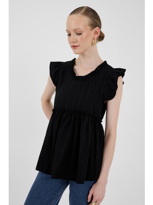 Siyah Fırfır Kol Detaylı Bluz 8053A