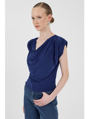 Saks Vatkalı Degaje Yaka Bluz 2509