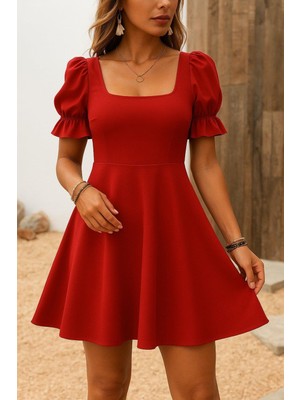 Kadın Kısa Kollu Kare Yakalı Kiloş Ithal Krep Elbise