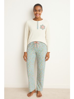 Kadın Papatya Desenli Pijama Takımı Ekru