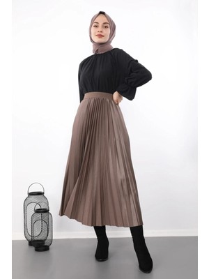 Kadın Deri Görünümlü Piliseli Etek Çikolata Yeni Sezon
