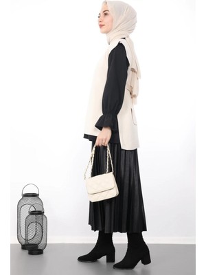 Kadın Deri Görünümlü Piliseli Etek Siyah Renk Yeni Sezon