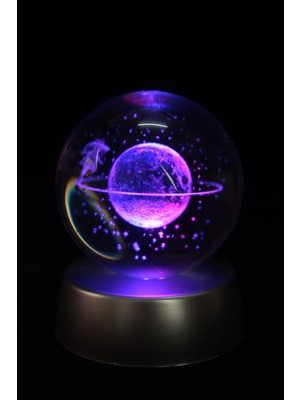 Işıklı Cam Küre: Sevgiliye Özel Sıcak ve Şık Hediye