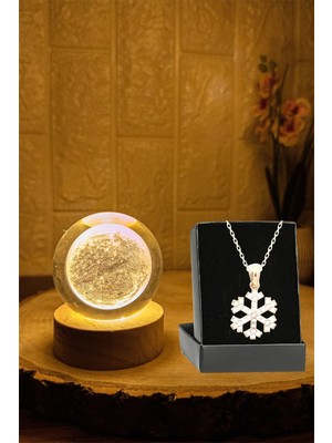 3D LED Işıklı Ahşap Standlı Cam Ay ve Kar Tanesi Dekorasyon Küresi
