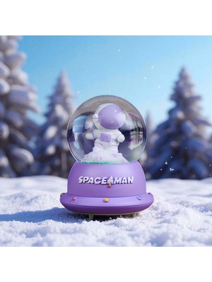 Sevimli Küçük Astronot Işıklı Kar Küresi, Sihirli ve Renkli Dekorasyon Özelliği