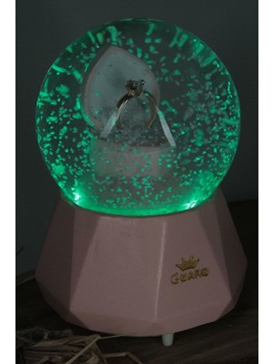 Işıl Işıl Büyük Boy Püskürtmeli Müzikli Kar Küresi Yüzüklü