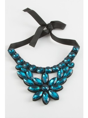 Ahes Shopping Çiçek Taşlı Yaka Kolye