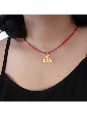 14 Ayar Altın Plakalı Yıldız Ismine Özel Araba Motifli Kırmızı Bağlıklı Hediyelik KOLYE-626ISIM