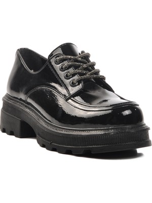 Siyah Rugan Kadın Günlük Ayakkabı 7451 Z