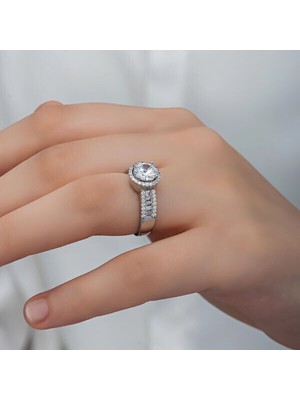 Tek Taş  925 Ayar Gümüş Kadın Yüzük