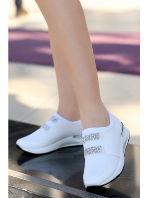 Santos Taş Detaylı Spor Ayakkabı