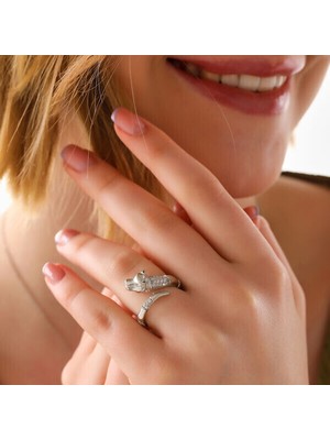 Kaplan Figürlü 925 Ayar Gümüş Kadın Yüzük