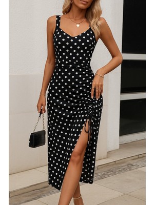 Gökyüzü Moda Kadın Askılı Yuvarlak Yaka Kalp Yaka Yandan Büzgülü Yırtmaç Detaylı Puantiyeli Örme Krep Elbise