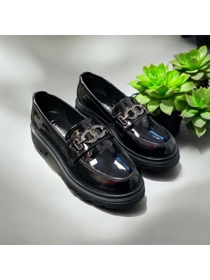 Kadın  Toka Detaylı Aksesuarlı Casual Günlük Rahat  Loafer Ayakkabı