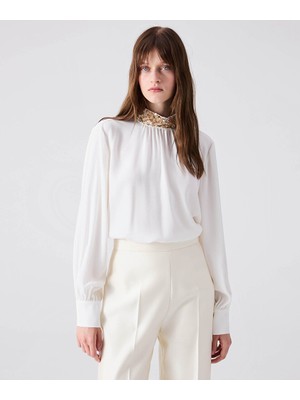 Işlemeli Yüksek Yaka Bluz MW6240006026018