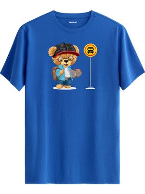 Otobüs Durağında Ayıcık Baskılı Uniseks Tişört - %100 Pamuk Premium Kumaş Regular Tasarım T-Shirt