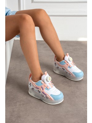 Patenli Işıklı Spor Ayakkabı Tekerekli Ayakkabı Paten Kaykay