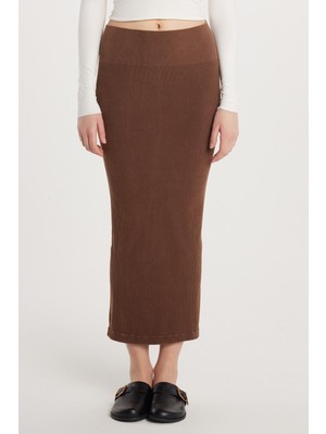 Kadın Slim Fit Pamuklu Düz Uzun Kahverengi Etek